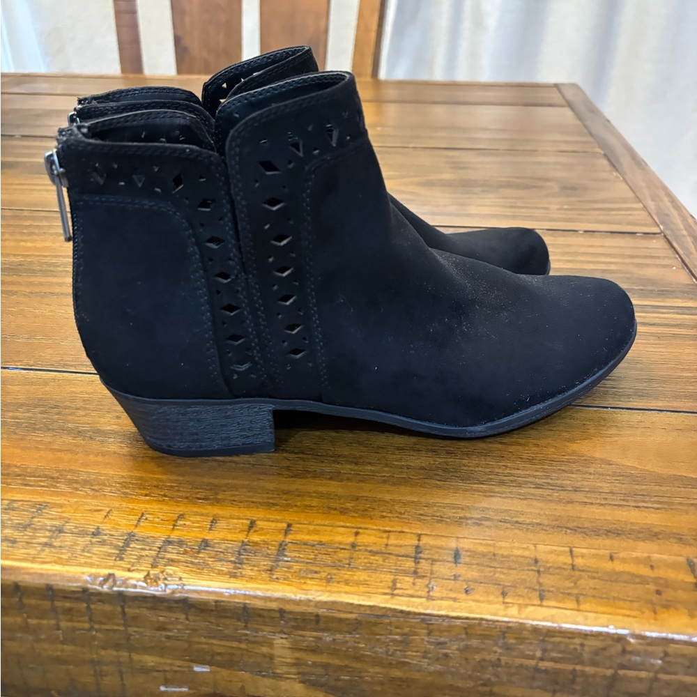 Black Suede Indigo Rd Booties